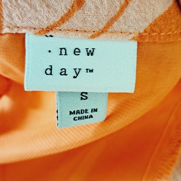 A New Day Two Tone Boho‎ Coral Tropical Flower Blouse - Picture 8 of 12